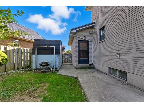 2 Morningstar Court, Hamilton, ON - Outdoor With Exterior