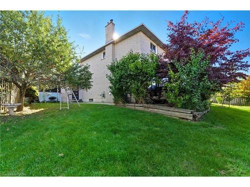 2 Morningstar Court, Hamilton, ON - Outdoor