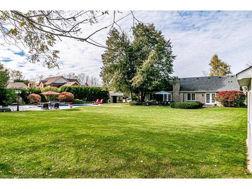 20 Meander Close, Carlisle, ON - Outdoor