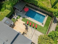 282 Pine Cove Road  Burlington, ON L7N 1W2