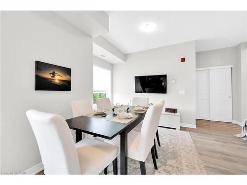 301-121 Highway 8, Stoney Creek, ON - Indoor Photo Showing Dining Room