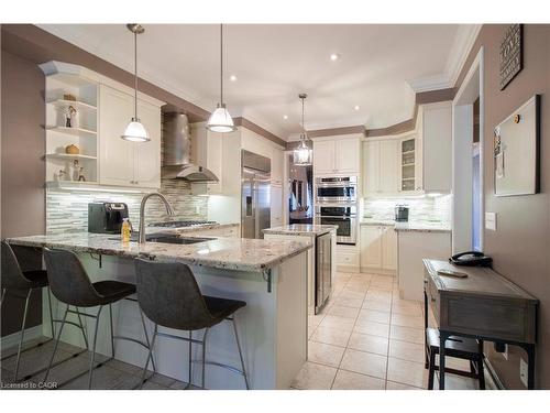 80 Sutherland Crescent, Ancaster, ON - Indoor Photo Showing Kitchen With Upgraded Kitchen