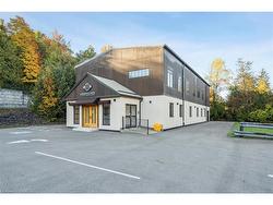 42 Main Street S Milton, ON L0P 0A1