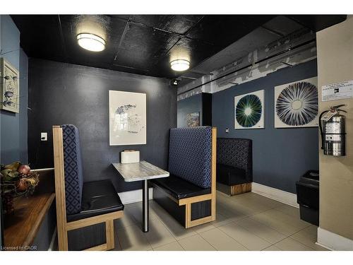 43 Water Street N, Cambridge, ON 