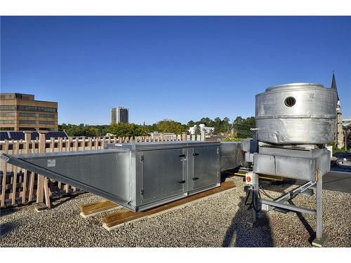 43 Water Street N, Cambridge, ON 