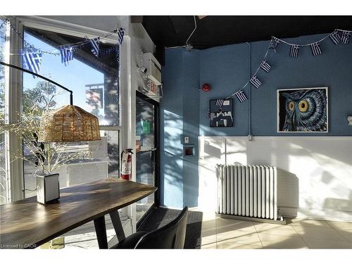 43 Water Street N, Cambridge, ON 