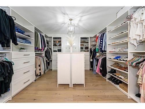 2560 2 Side Road, Burlington, ON - Indoor With Storage