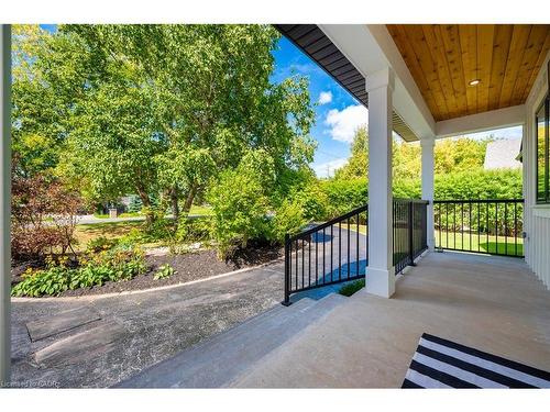 2560 2 Side Road, Burlington, ON - Outdoor With Exterior