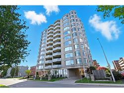 2W-174 Mountain Park Avenue  Hamilton, ON L8V 1A1