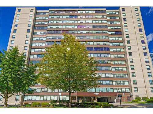 403-120 Duke Street  Hamilton, ON L8P 4T1