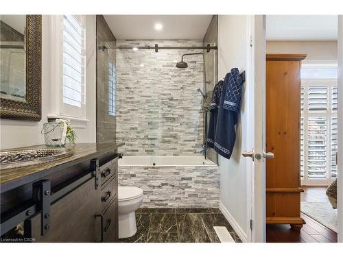 21 Shade Forest Trail, Hamilton, ON - Indoor Photo Showing Bathroom