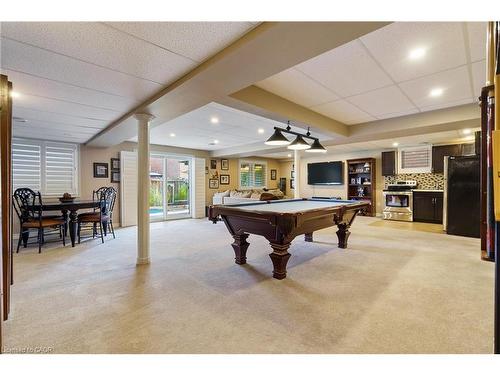 21 Shade Forest Trail, Hamilton, ON - Indoor Photo Showing Other Room