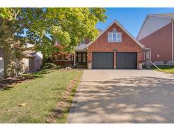 328 Wyecroft Boulevard  Waterloo, ON N2T 2H3