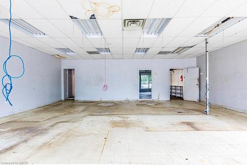 955 Barton Street E, Hamilton, ON 