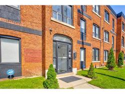 2-81 Gibson Avenue  Hamilton, ON L8L 6J9