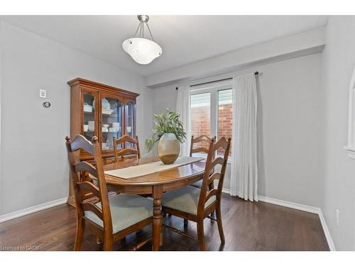 286 Apple Hill Crescent, Kitchener, ON - Indoor Photo Showing Dining Room