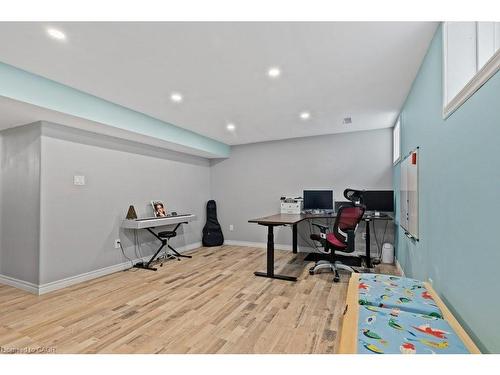 286 Apple Hill Crescent, Kitchener, ON - Indoor