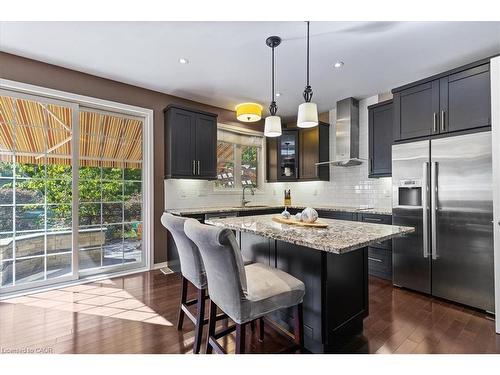 304 Falling Green Crescent, Kitchener, ON - Indoor Photo Showing Kitchen With Upgraded Kitchen
