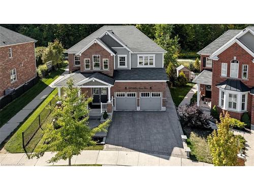 304 Falling Green Crescent, Kitchener, ON - Outdoor With Facade