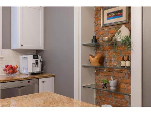 40 Stanley Avenue, Hamilton, ON - Indoor