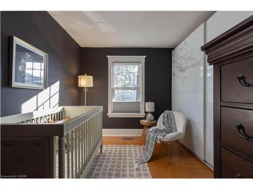 40 Stanley Avenue, Hamilton, ON - Indoor Photo Showing Other Room