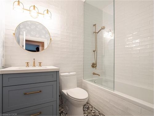 5906 Winston Churchill Boulevard, Erin, ON - Indoor Photo Showing Bathroom