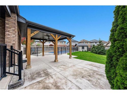 261 Watervale Crescent, Kitchener, ON - Outdoor