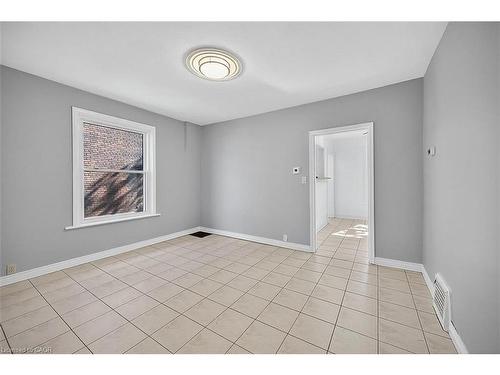 509 Colborne Street, Brantford, ON - Indoor Photo Showing Other Room
