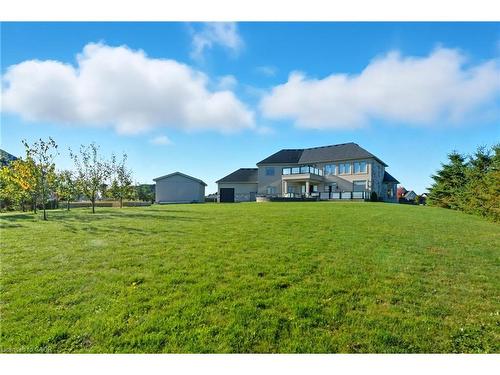 5 Kramer Court, York, ON - Outdoor