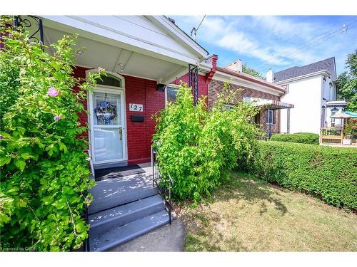 127 East Avenue N, Hamilton, ON - Outdoor