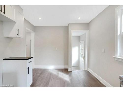 43 Dudhope Avenue, Cambridge, ON - Indoor Photo Showing Other Room