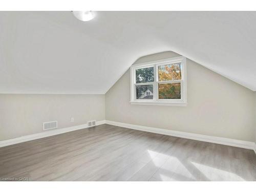 43 Dudhope Avenue, Cambridge, ON - Indoor Photo Showing Other Room