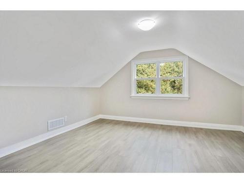 43 Dudhope Avenue, Cambridge, ON - Indoor Photo Showing Other Room