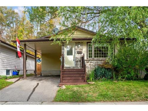 528 Fallingbrook Drive, Waterloo, ON - Outdoor