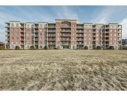 304-1980 Imperial Way  Burlington, ON L7L 0E7