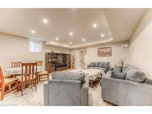 81 Fifth Avenue, Kitchener, ON - Indoor