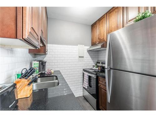 41-2322 King Street E, Hamilton, ON - Indoor Photo Showing Kitchen With Stainless Steel Kitchen With Double Sink