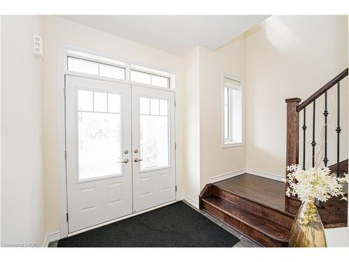 22 Oaktree Drive, Caledonia, ON - Indoor Photo Showing Other Room