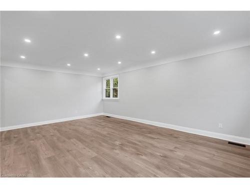 20 West 4Th Street, Hamilton, ON - Indoor Photo Showing Other Room