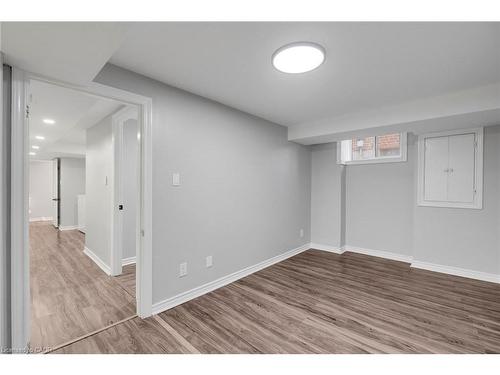 20 West 4Th Street, Hamilton, ON - Indoor Photo Showing Other Room