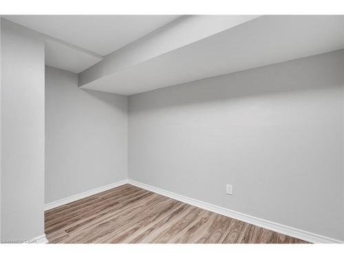 20 West 4Th Street, Hamilton, ON - Indoor Photo Showing Other Room