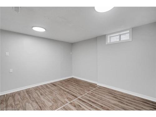 20 West 4Th Street, Hamilton, ON - Indoor Photo Showing Other Room