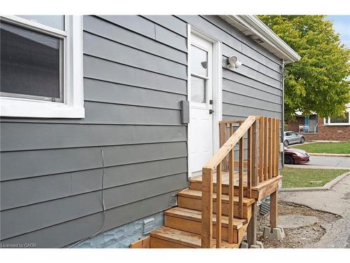 20 West 4Th Street, Hamilton, ON - Outdoor With Exterior