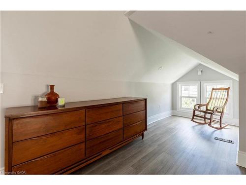 27 Cliff Avenue, Hamilton, ON - Indoor Photo Showing Other Room