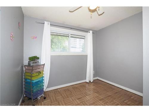 10 Balfour Crescent, Kitchener, ON - Indoor Photo Showing Other Room