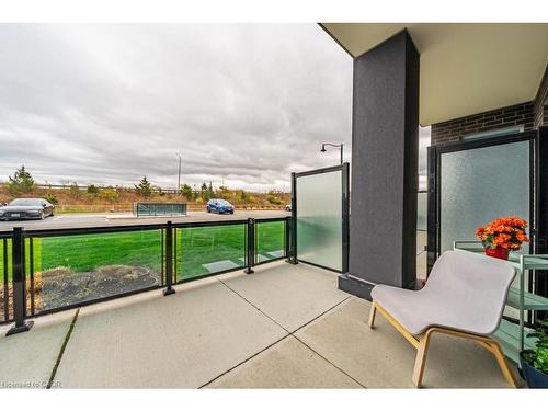 118-16 Concord Place, Grimsby, ON - Outdoor With Exterior