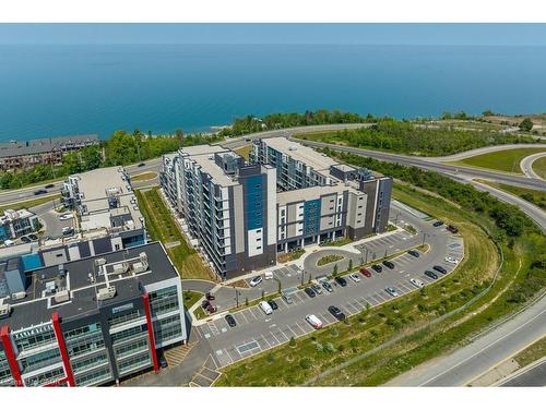 118-16 Concord Place, Grimsby, ON -  With View