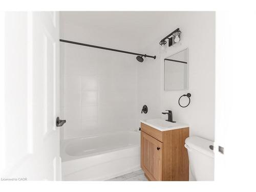 57 Mericourt Road, Hamilton, ON - Indoor Photo Showing Bathroom