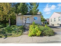 4741 First Avenue  Niagara Falls, ON L2E 4G6