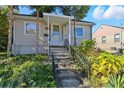 4741 First Avenue, Niagara Falls, ON - Outdoor